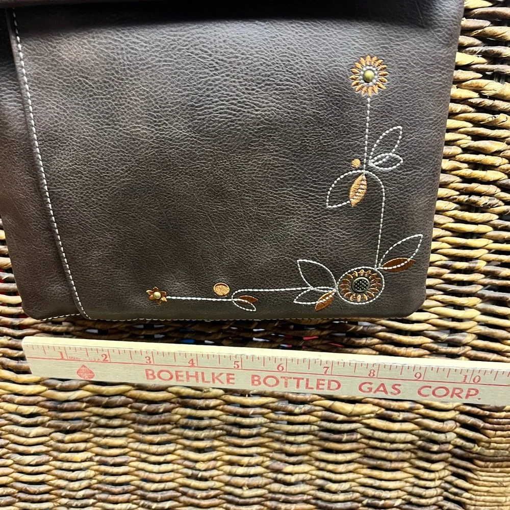 Chala-Brown Crossbody Bag with Floral Embroidery, 9”x10”, Clean inside,back fade - Picture 4 of 10